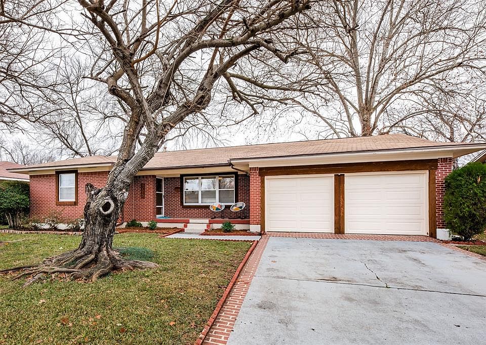 1st image of 2110 Lynbrook Ln