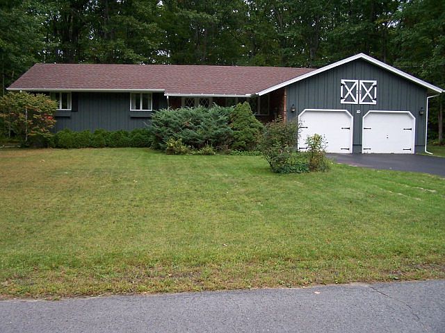 2nd image of 10 Hendrix Rd
