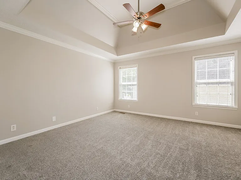 2521 Kilkenny Ct — Photo 10