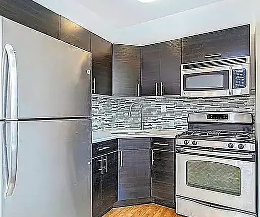 3rd image of 457 W 17th St APT 2A