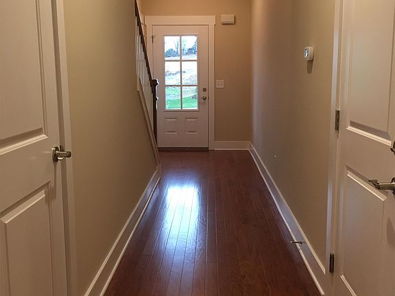 3rd image of 3018 Gracious Dr