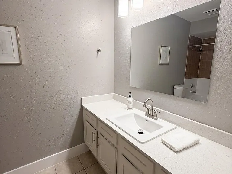 12611 Ashford Meadow Dr #D — Photo 9