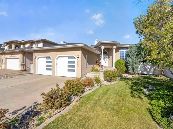 15821 132nd St NW, Edmonton, AB T6V 1E4