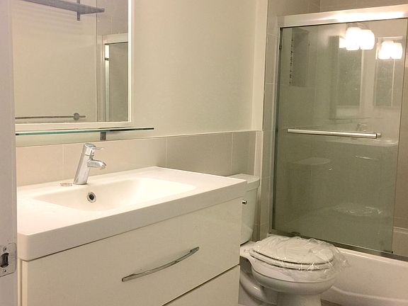 5th image of 350 S Catalina St APT 207