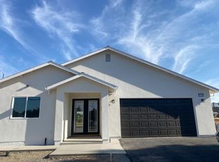 3300 Village Dr, Ione, CA