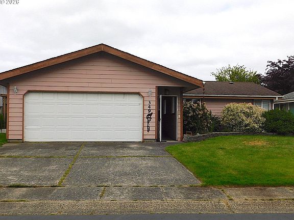 5th image of 1100 NW Warrenton Dr Unit 349