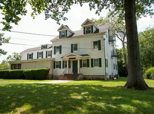 10 Stelton Rd, Piscataway, NJ 08854