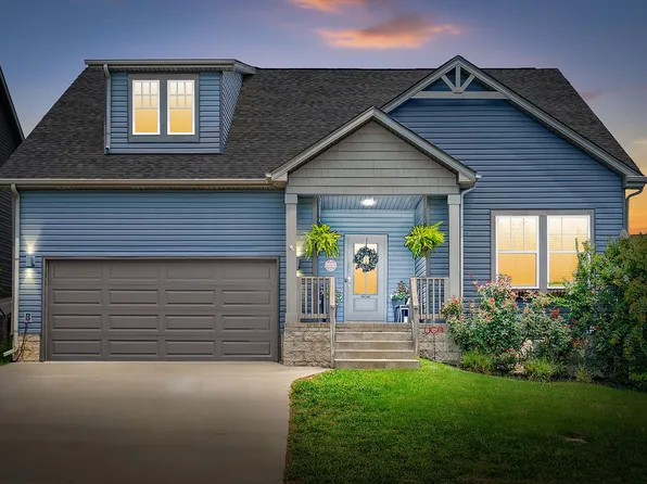 206 Eagles Talon Ct, Clarksville, TN 37040