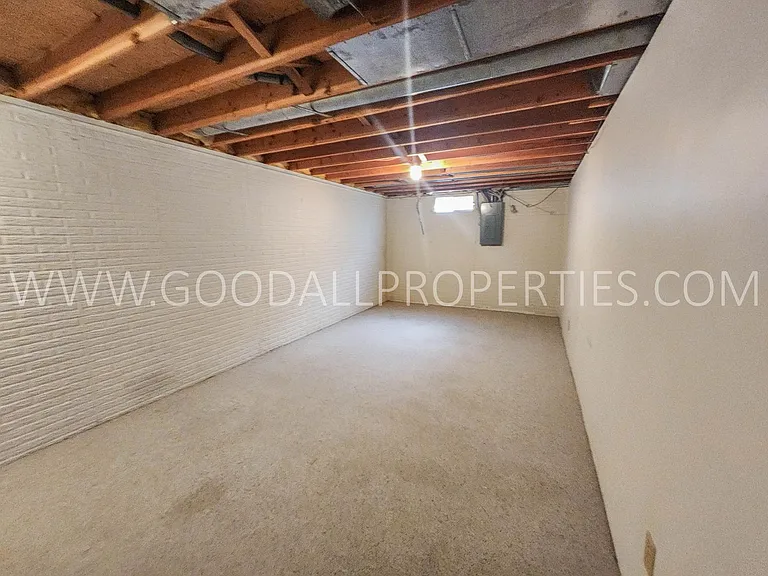 924 Prairie View Dr — Photo 39