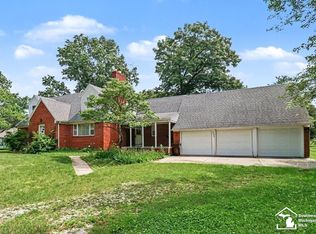 9506 Secor Rd, Temperance, MI 48182