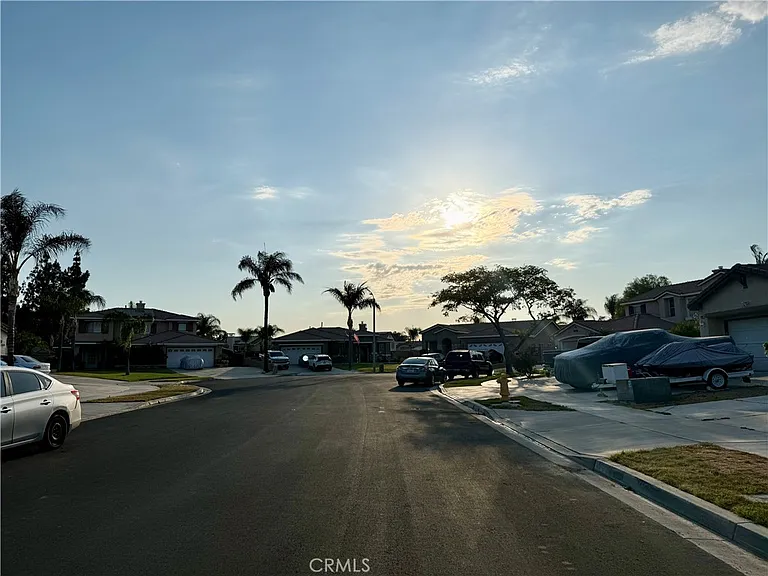 17210 Volante Ct — Photo 32