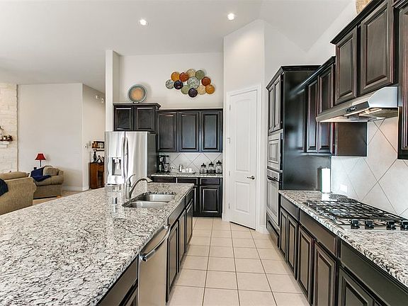 4th image of 2946 Hawkins Creek Ln