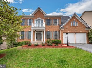 13221 Moonlight Trail Dr, Silver Spring, MD 20906