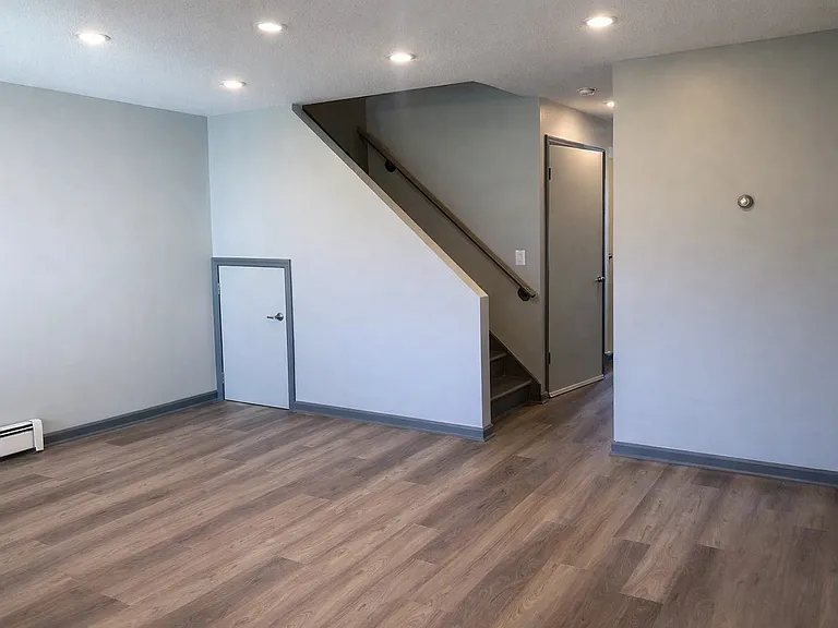 94A18 West St #18 — Photo 6