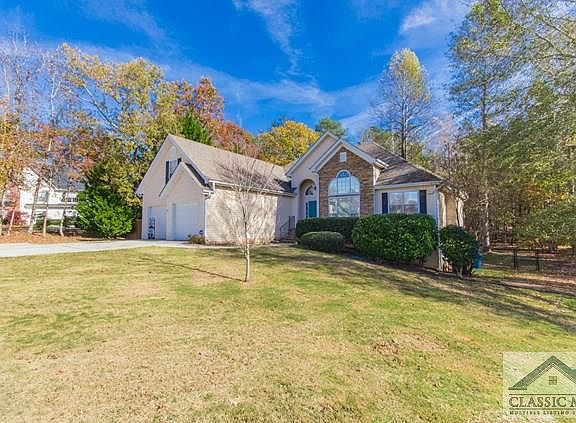 2nd image of 1056 Wildwood Ln