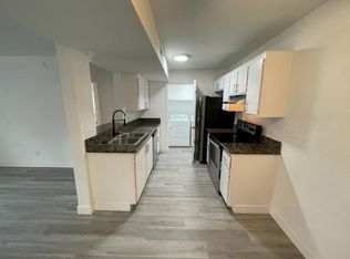 200 Mission Laguna Ln APT 101, Las Vegas, NV 89107