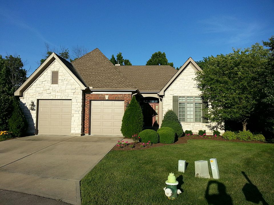 1st image of 8 Richardson Dr