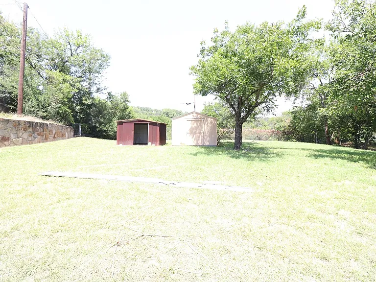 3420 Willowcrest Dr — Photo 18