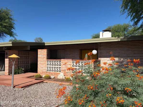 87 N Placita Del Saco, Tucson, AZ 85710