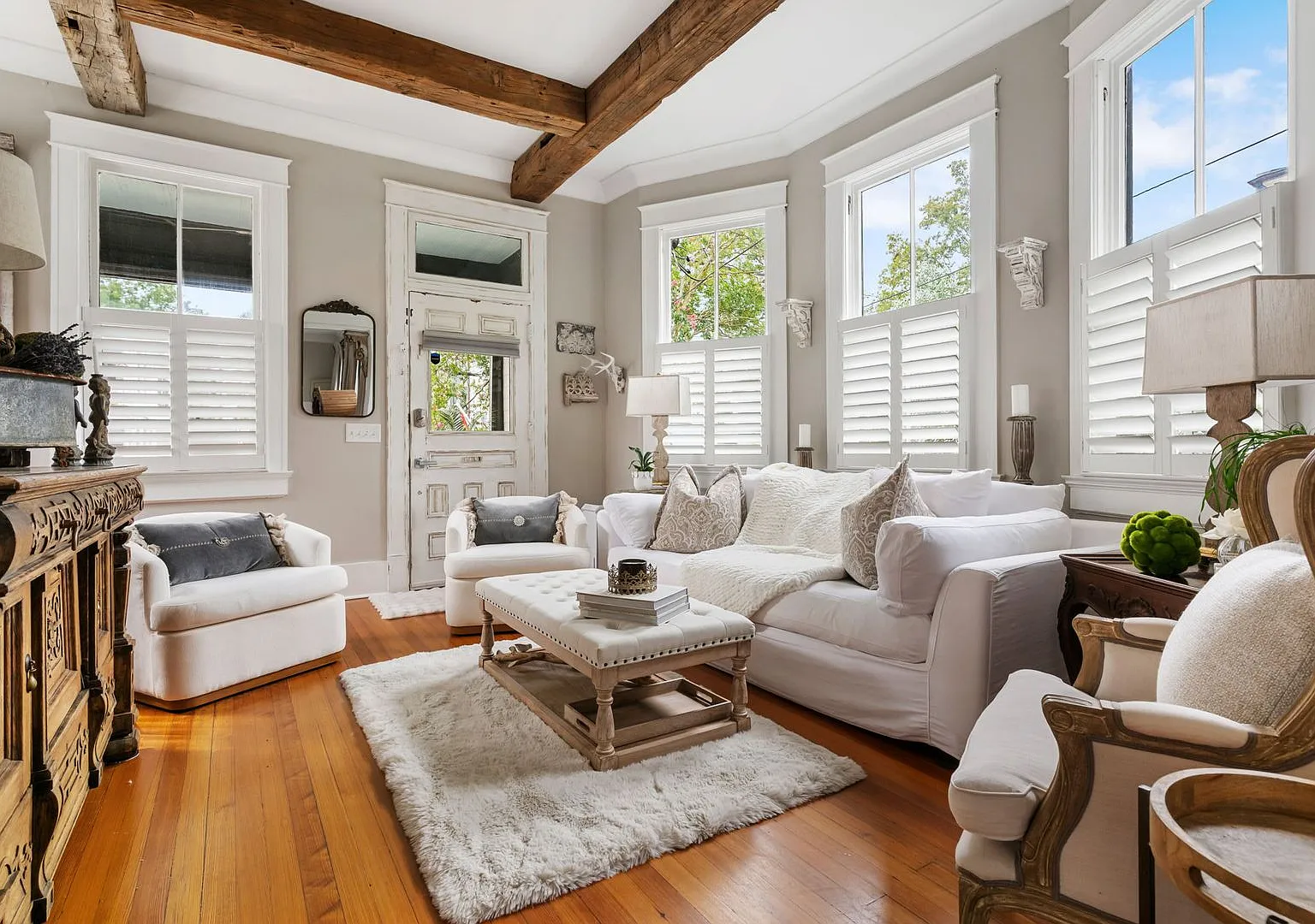 Montagu Manor- 50 Montagu Street — Photo 4