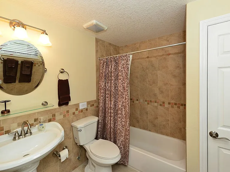 8270 Ibis St #A — Photo 18