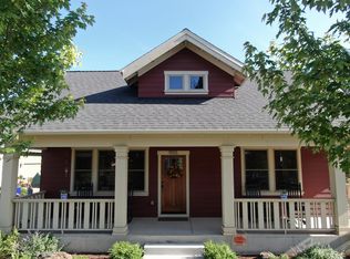 905 E Horse Back Trl, Sisters, OR 97759