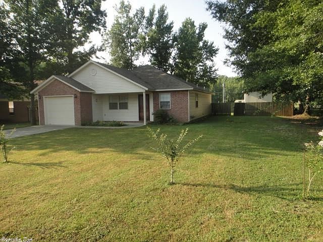 1st image of 109 W Lauren Ln