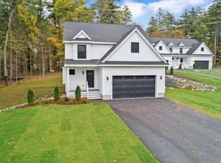 49 Stephen C Savage Way #5, Plaistow, NH 03865