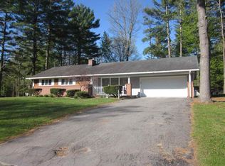 12 Dover St, Massena, NY 13662