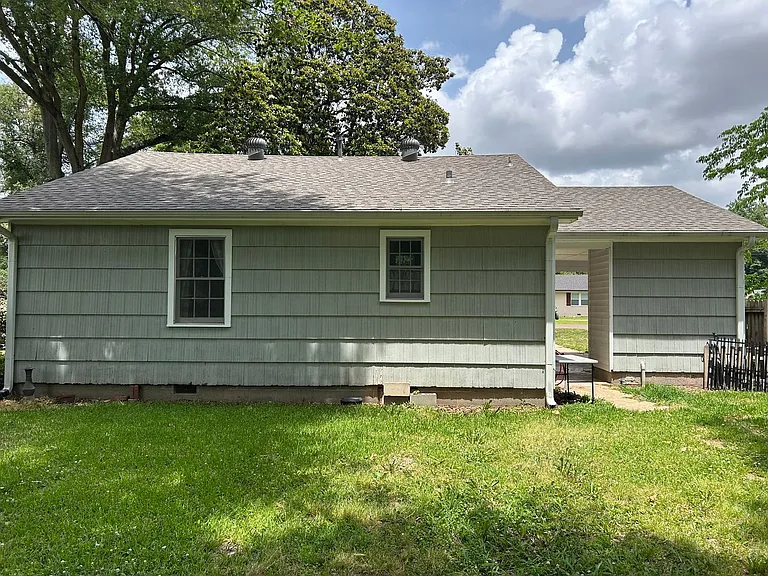 1030 Sycamore St — Photo 15