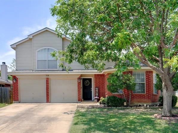 708 Hummingbird Trl, Saginaw, TX 76131