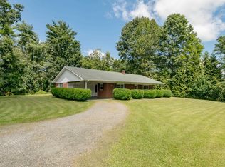 1135 S Main St, Galax, VA 24333