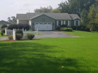 21813 Pleasant Grove Rd, Marengo, IL 60152