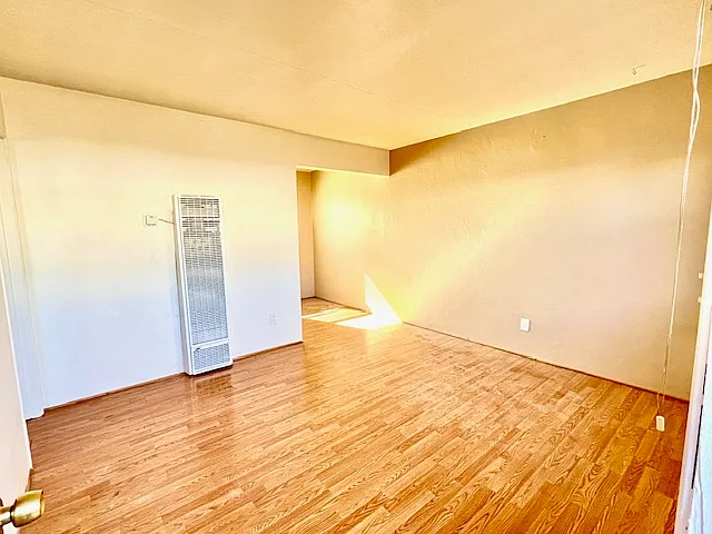 2055 N Morena Blvd — Photo 5
