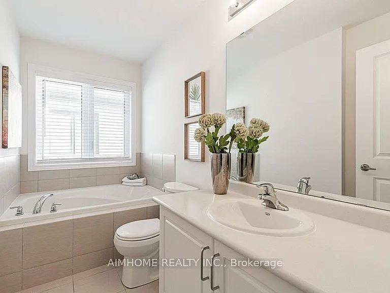 116 Frederick Wilson Ave — Photo 8