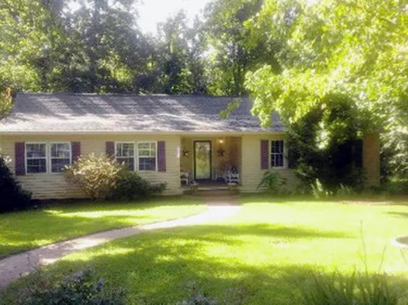 155 Oak Grove Rd, Blacksburg, SC 29702