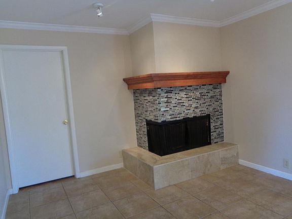 5th image of 3236 E Captain Dreyfus Ave