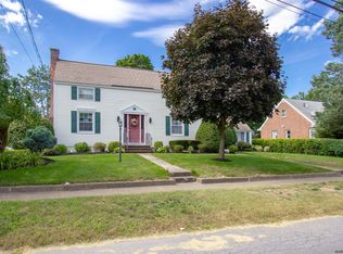 401 Robinson St, Schenectady, NY 12304