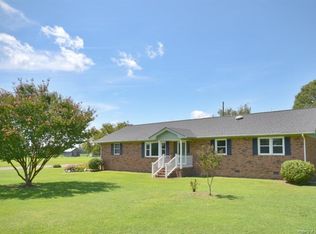 18 McLean Chapel Church Rd, Bunnlevel, NC 28323