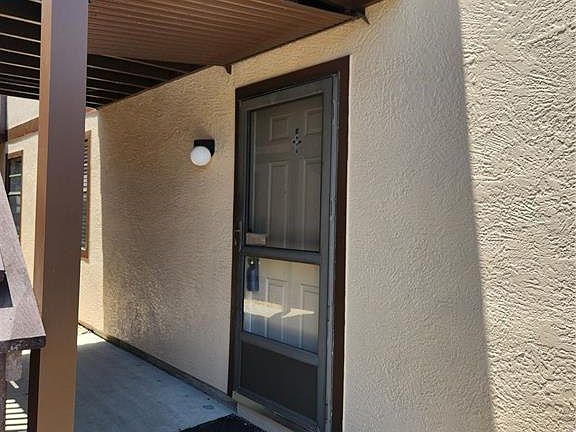 3rd image of 4022 BEAVER LANE #800D