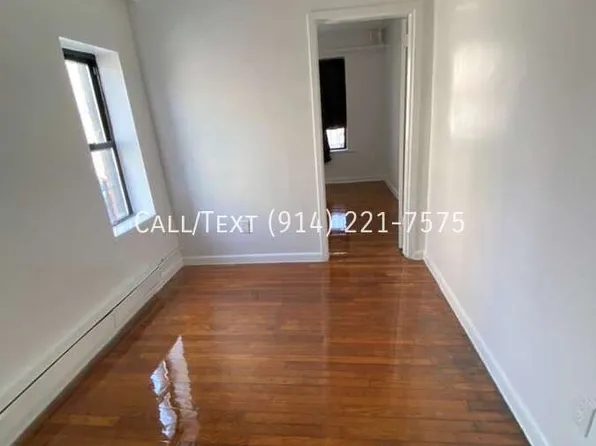 92 Ash St APT 1R, Yonkers, NY 10701