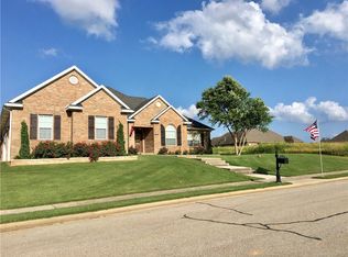 790 Ray St, Pea Ridge, AR 72751