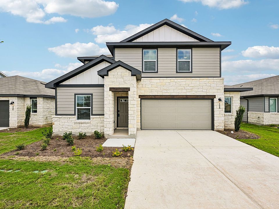 135 Fossil Drive Front Exterior