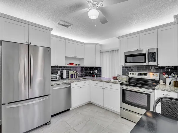 2260 Seagrape Circle, Coconut Creek, FL 33066