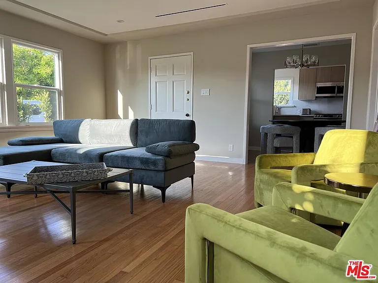 546 Hahn Ave — Photo 21