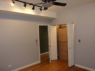 3rd image of 819 W Eastwood Ave #1
