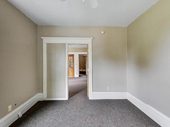 4th image of 315 25th Ave N