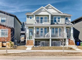 172 Rowmont Blvd NW, Calgary, AB T3L 0H3