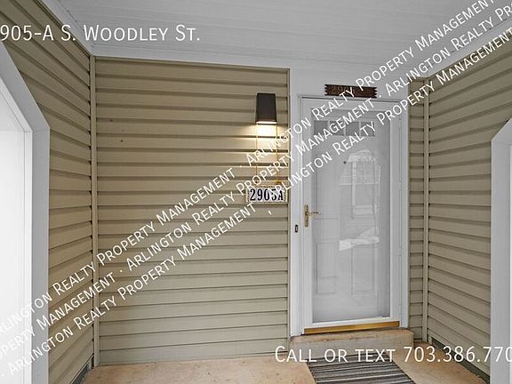 3rd image of 2905A S Woodley St
