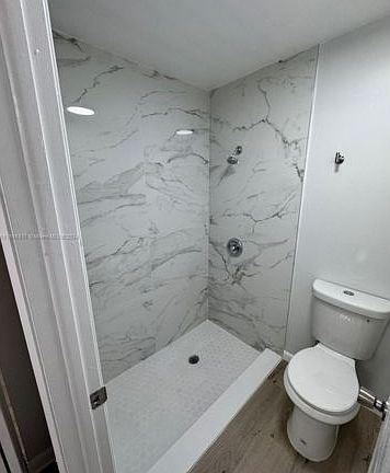 5th image of 8960 NW 40th St
